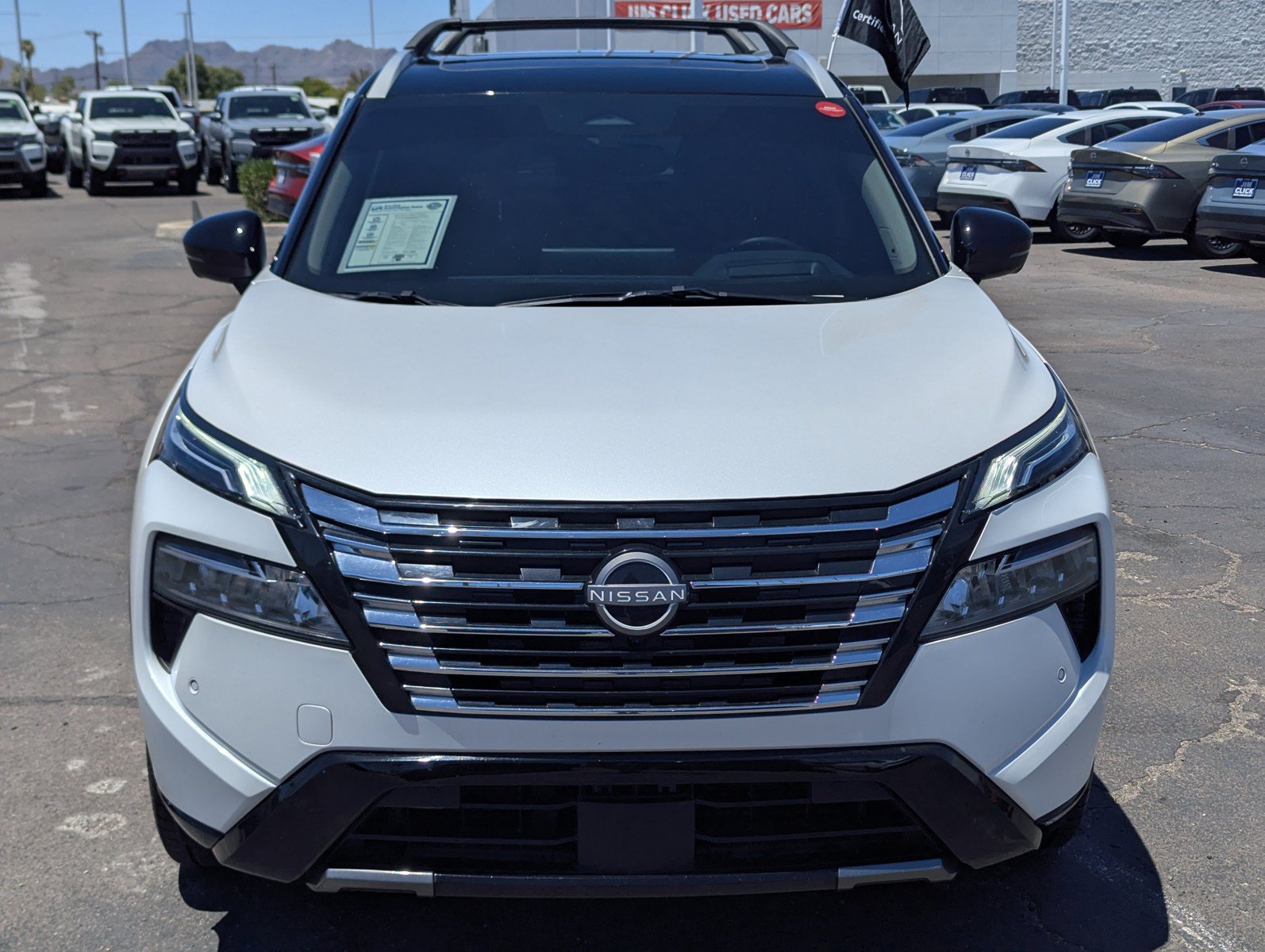 Used 2025 Nissan Rogue Platinum w/ Platinum Premium Package AWD/4WD image 6