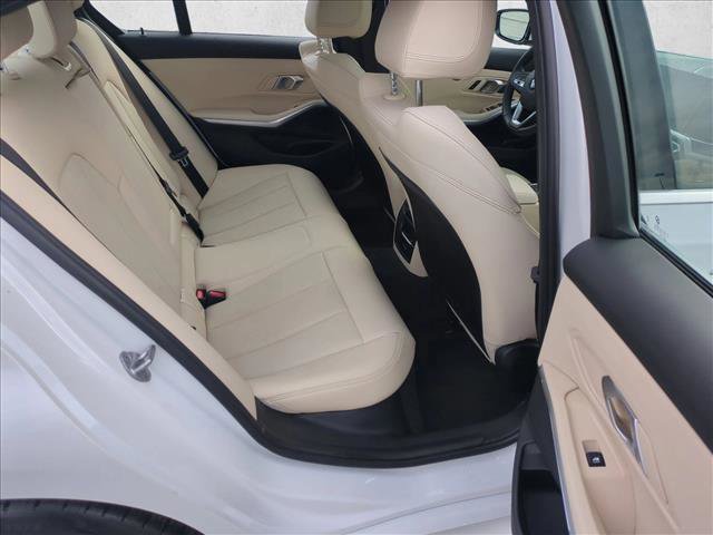 Used 2024 BMW 330i Sedan w/ Convenience Package image 21