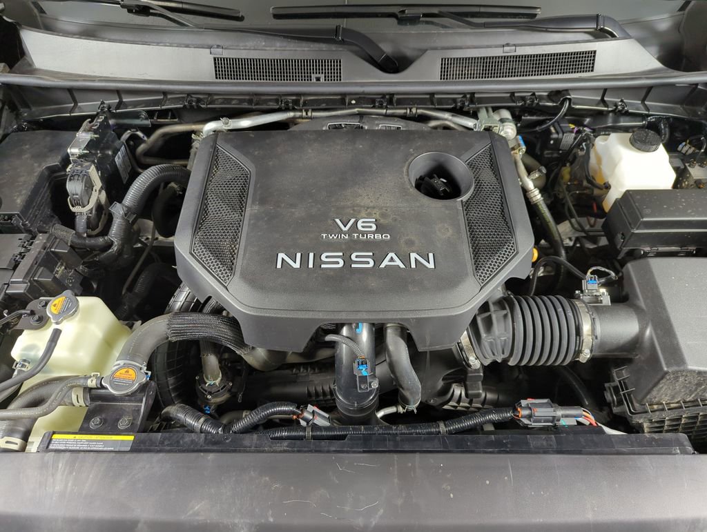 Used 2025 Nissan Armada SL w/ Captain's Chari Seat Package image 17