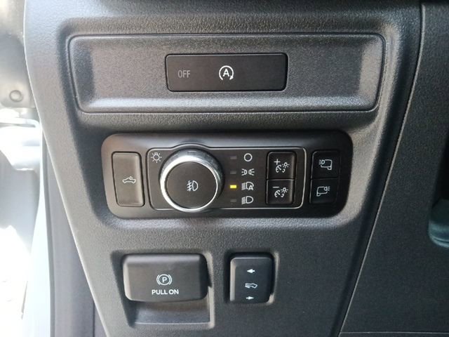 New 2025 Ford F150 Lariat w/ Equipment Group 502A High image 17