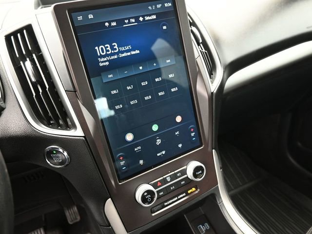 Used 2021 Ford Edge SE image 33