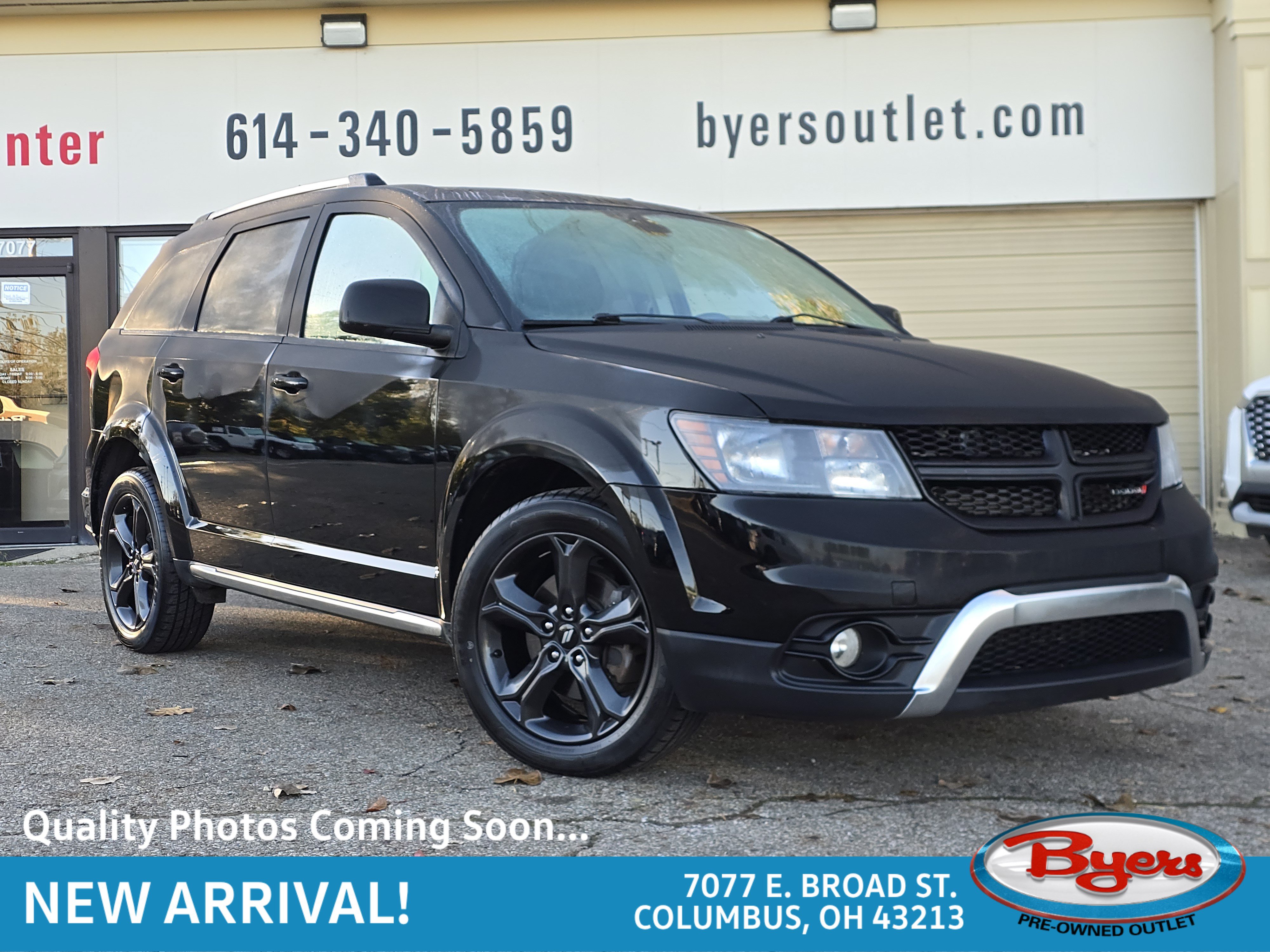 Used 2020 Dodge Journey Crossroad w/ Popular Equipment Group FWD image 1