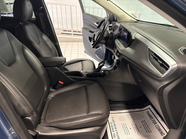 Used 2024 Buick Encore GX Sport Touring w/ Comfort Package FWD image 28