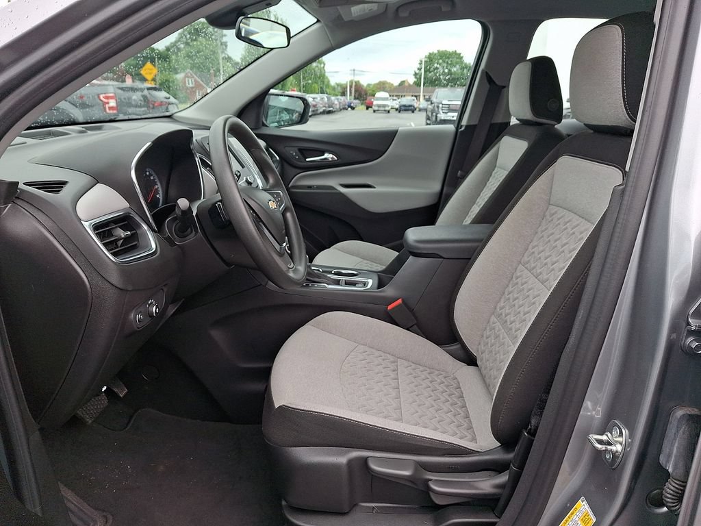 Used 2024 Chevrolet Equinox LS AWD/4WD image 15