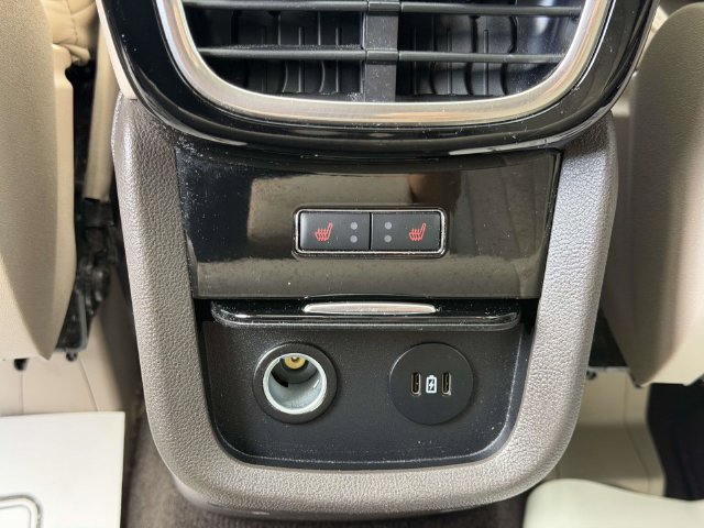 Used 2023 Lincoln Nautilus Reserve AWD/4WD image 16