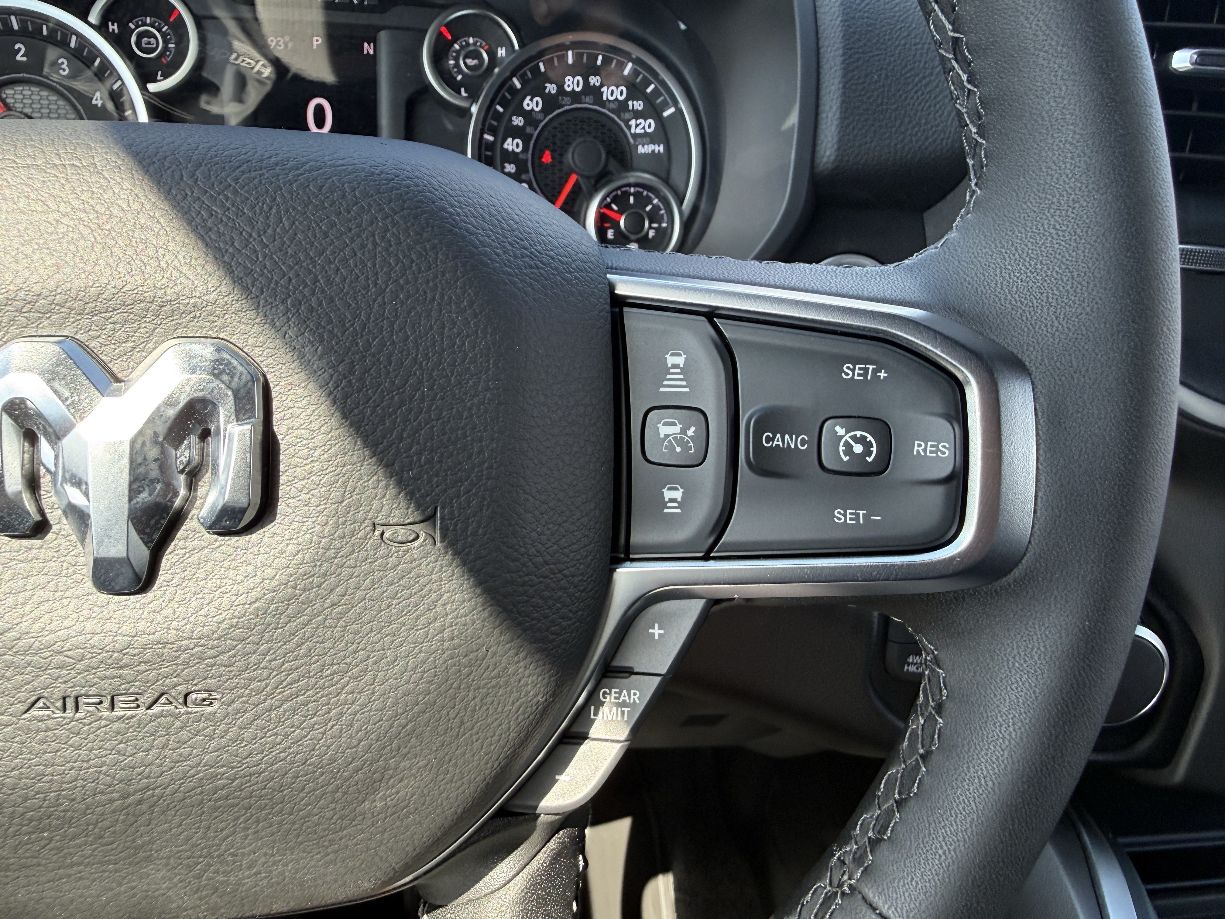 New 2026 RAM 1500 Big Horn AWD/4WD image 19