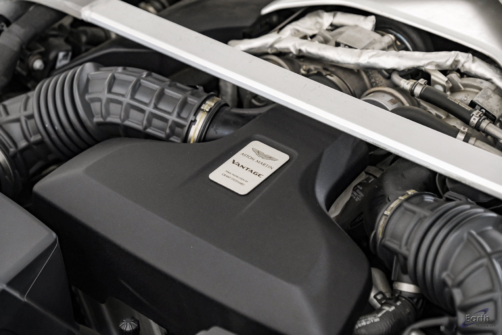 Used 2020 Aston Martin V8 Vantage Coupe RWD image 90