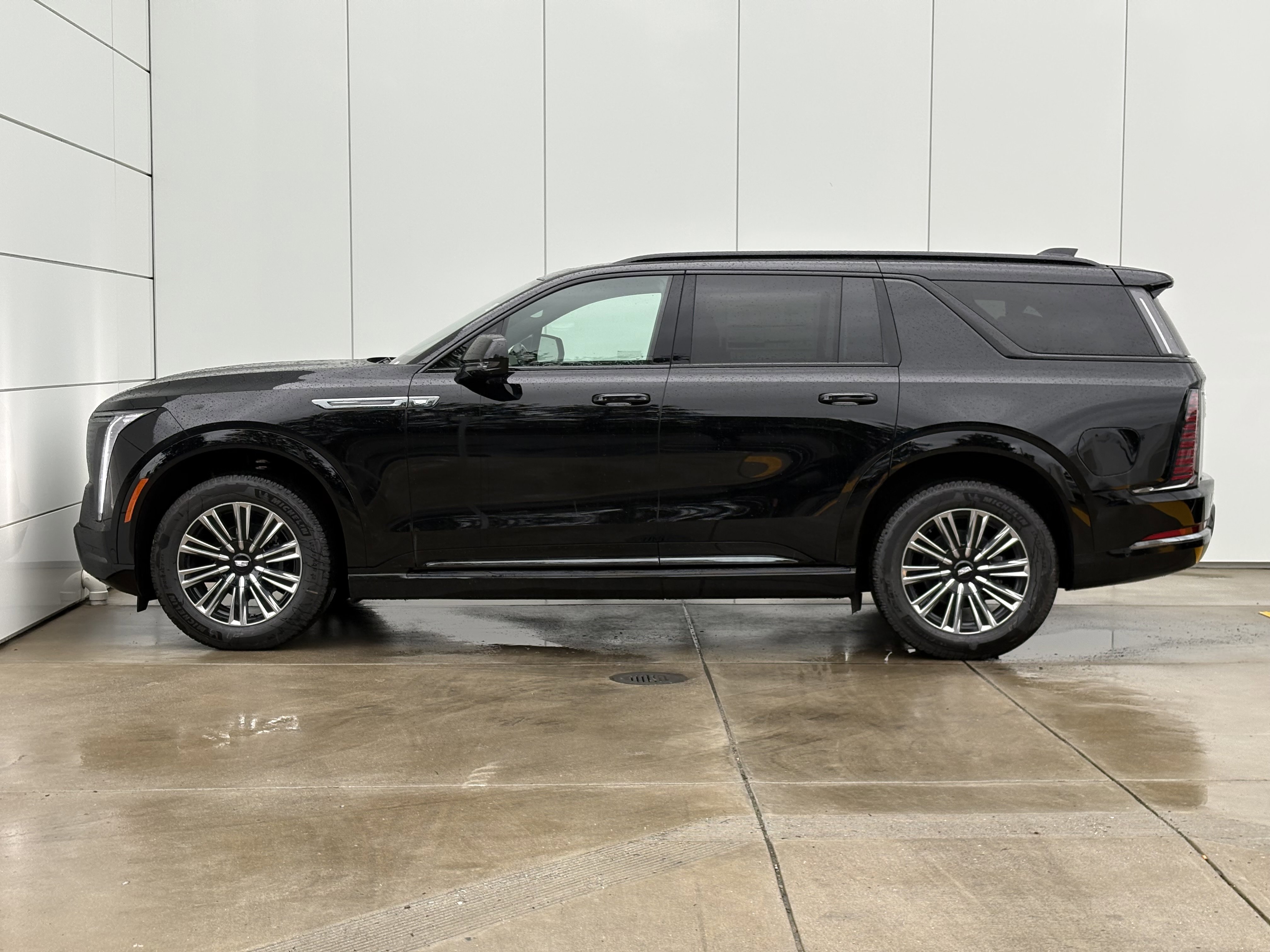 New 2026 Cadillac Escalade IQL Sport 1 image 4