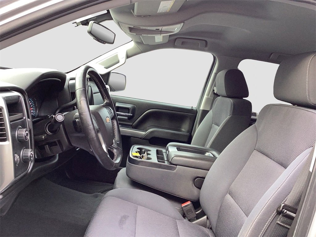 Used 2018 Chevrolet Silverado 1500 LT w/ All Star Edition image 9