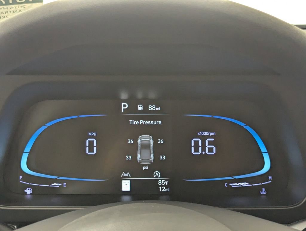 New 2026 Hyundai Elantra SE FWD image 17