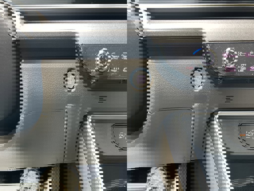 New 2026 Kia Carnival EX image 31