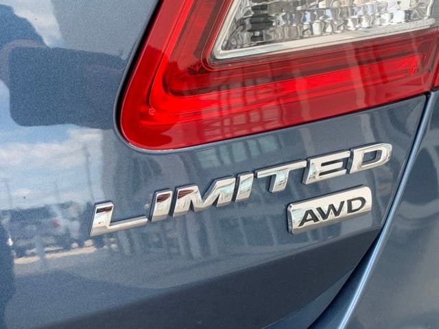 Used 2019 Ford Taurus Limited AWD/4WD image 4