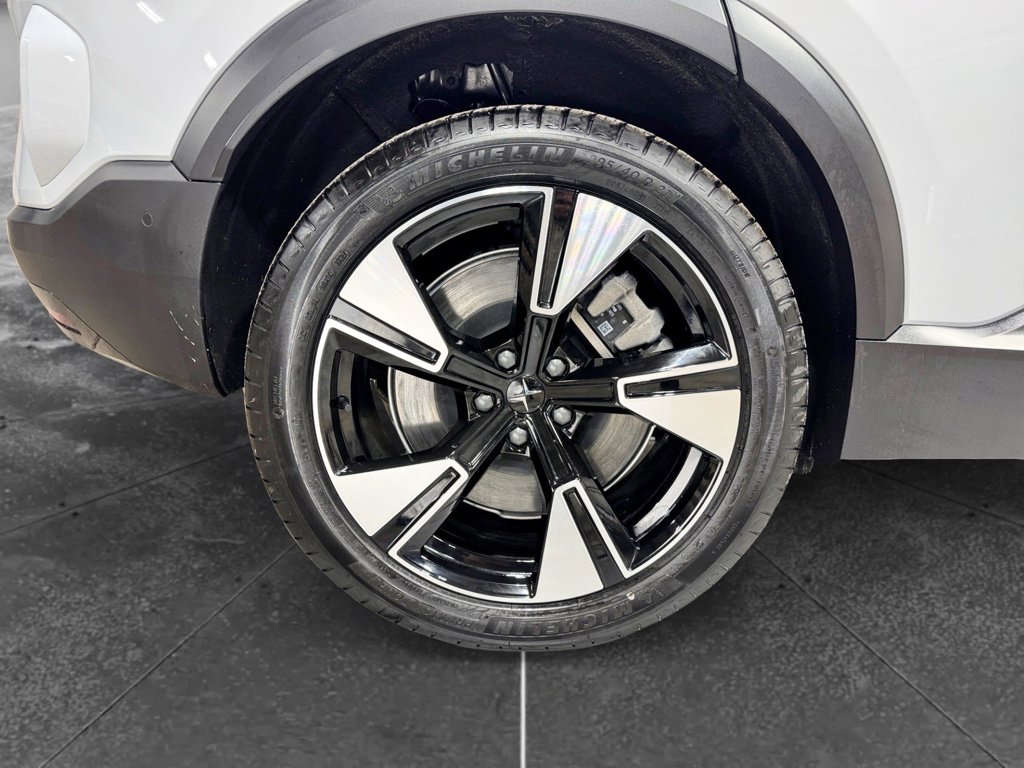 Used 2025 Polestar Polestar 3 image 35