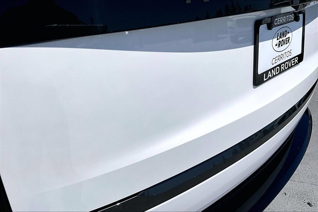 New 2026 Land Rover Range Rover SE AWD/4WD image 9