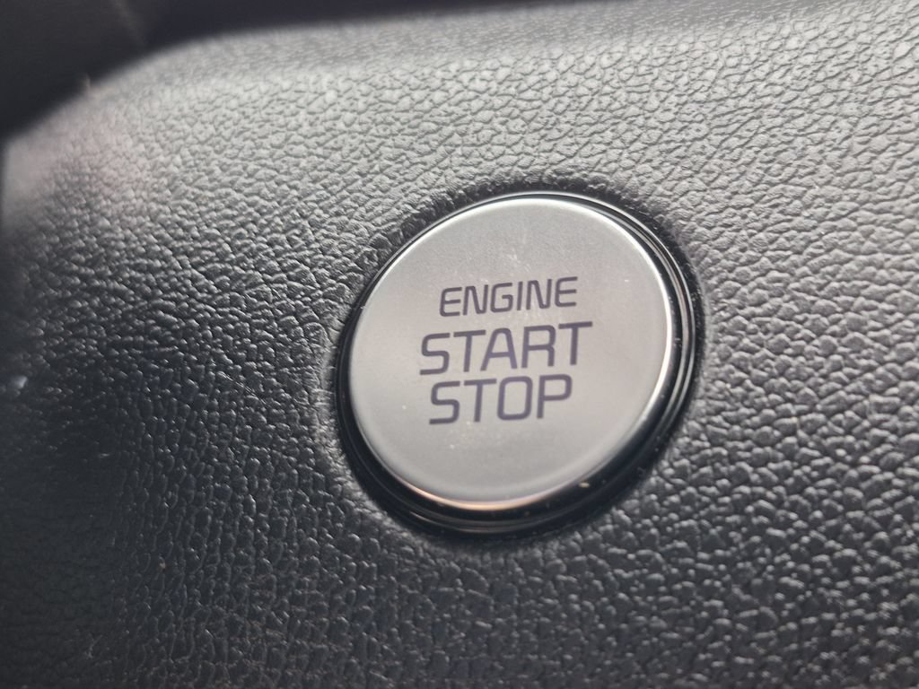 Certified 2023 Kia Sorento S AWD/4WD image 24