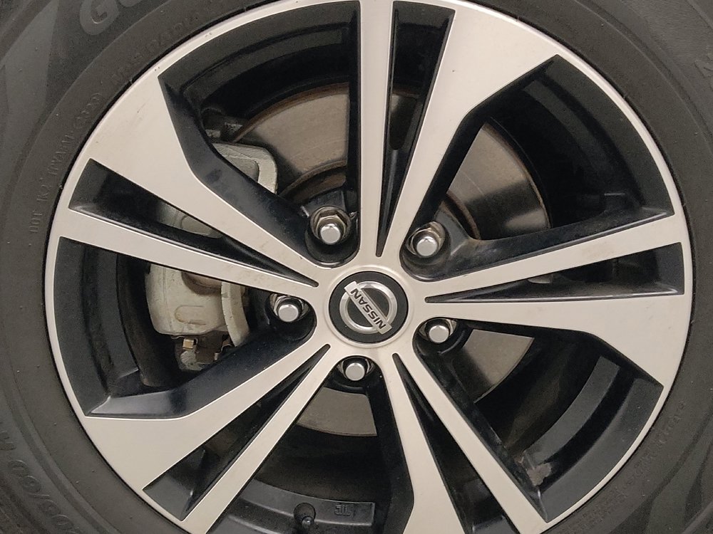 Used 2020 Nissan Sentra SV FWD image 31