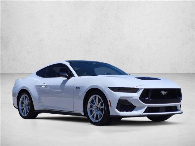 Used 2025 Ford Mustang GT Premium RWD image 3