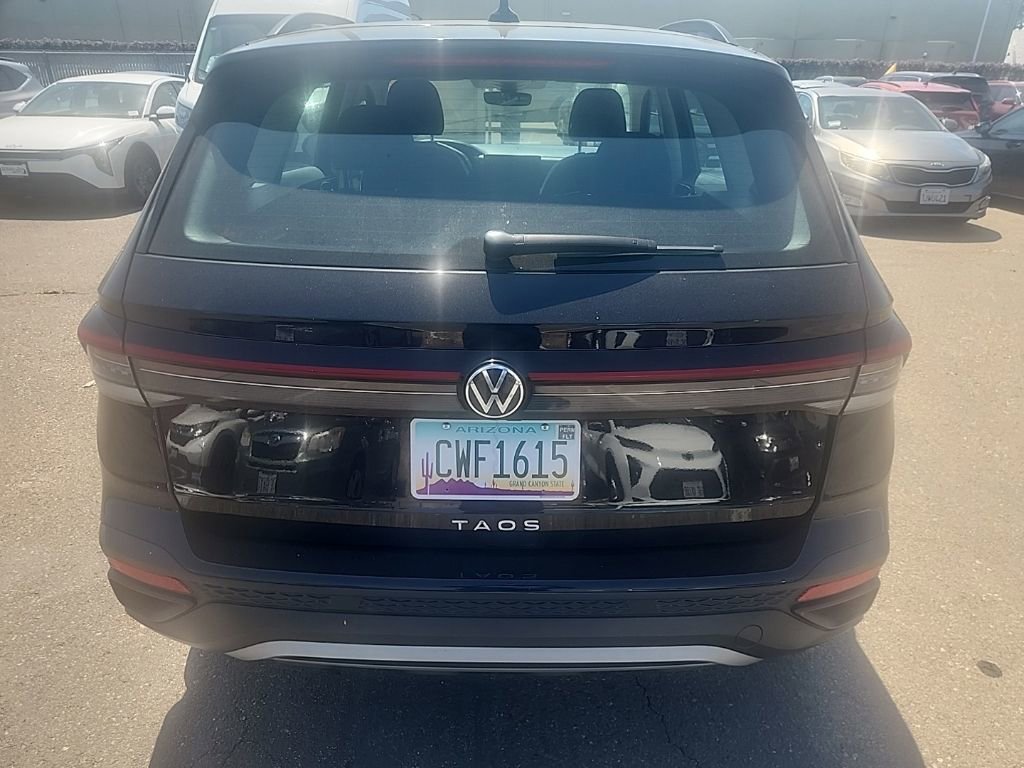 Used 2025 Volkswagen Taos S FWD image 11