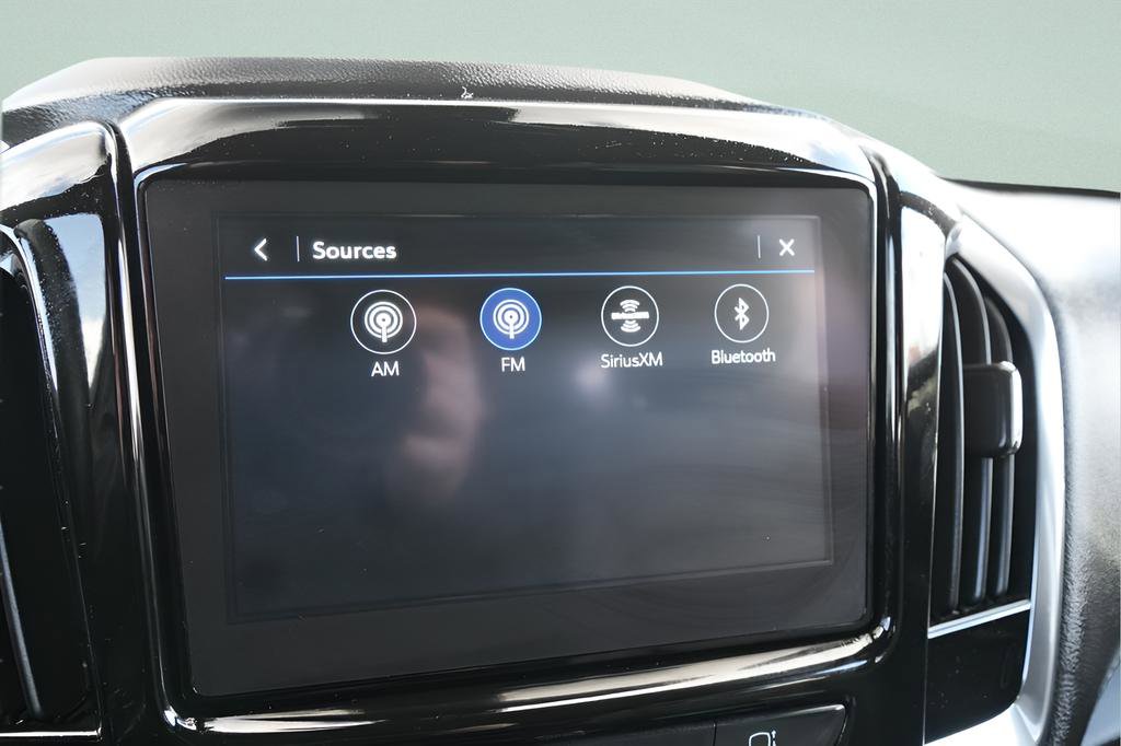Used 2023 Chevrolet Traverse LT w/ LT Premium Package AWD/4WD image 40
