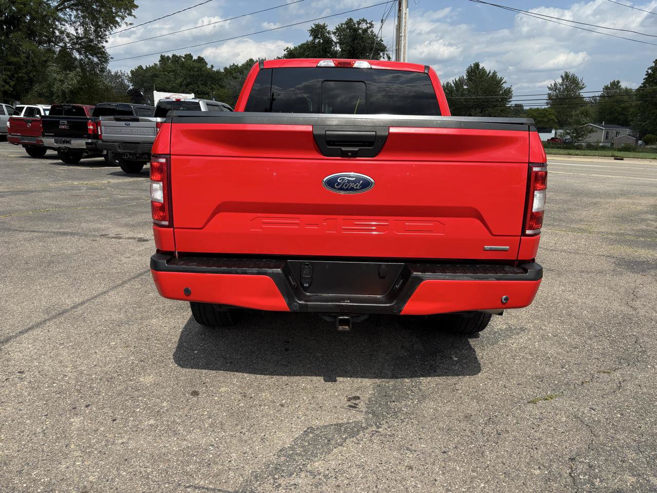 Used 2019 Ford F150 XLT w/ Equipment Group 302A Luxury AWD/4WD image 4