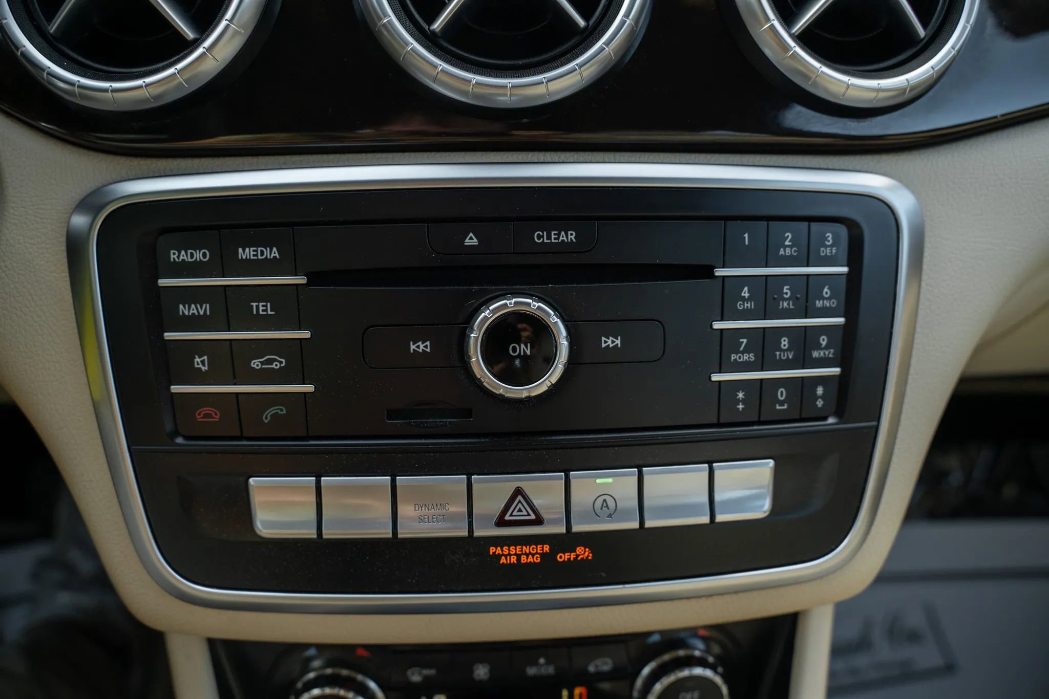 Used 2018 Mercedes-Benz CLA 250 image 22