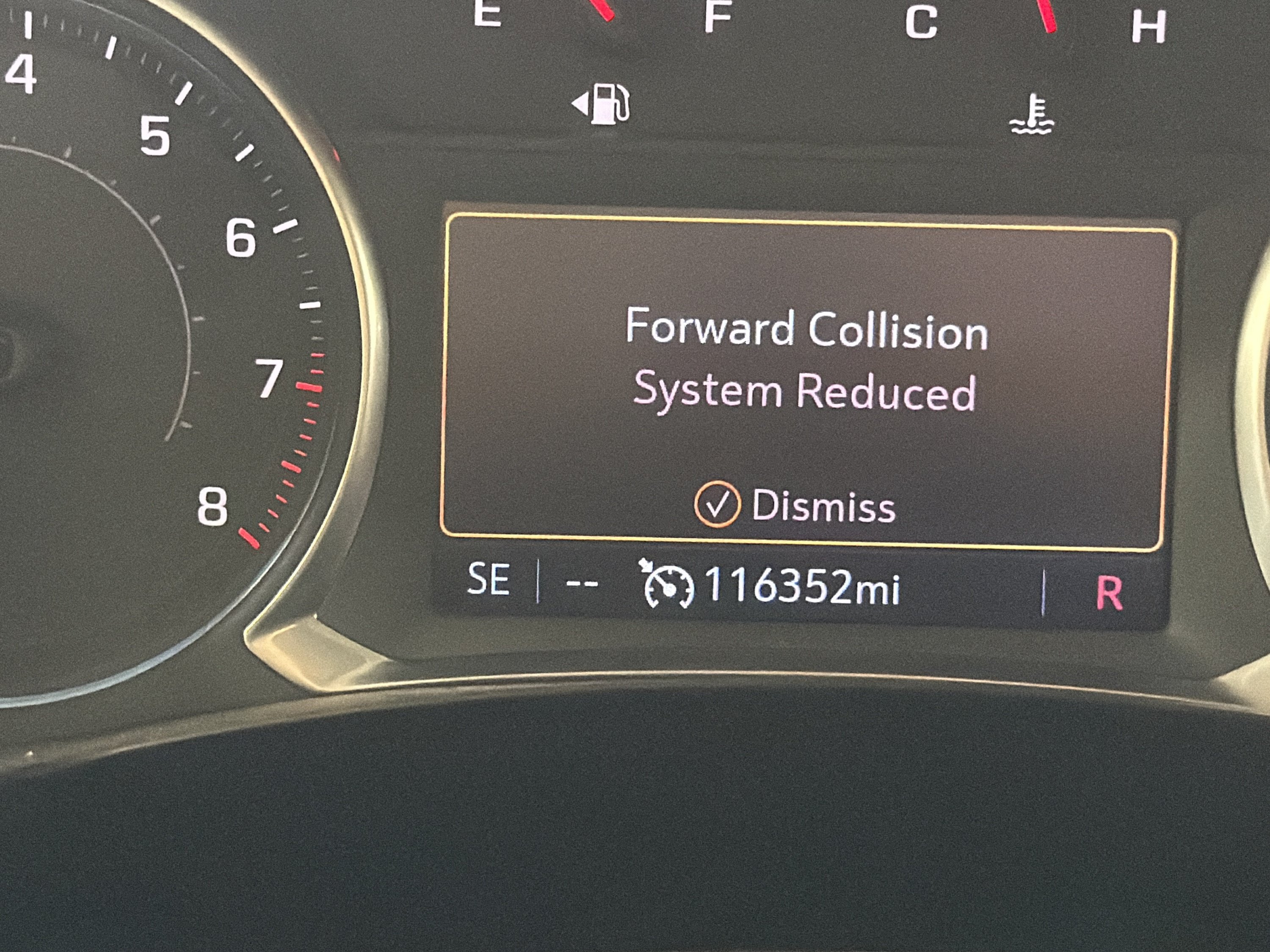 Used 2020 Chevrolet Traverse Premier w/ Redline Edition FWD image 18