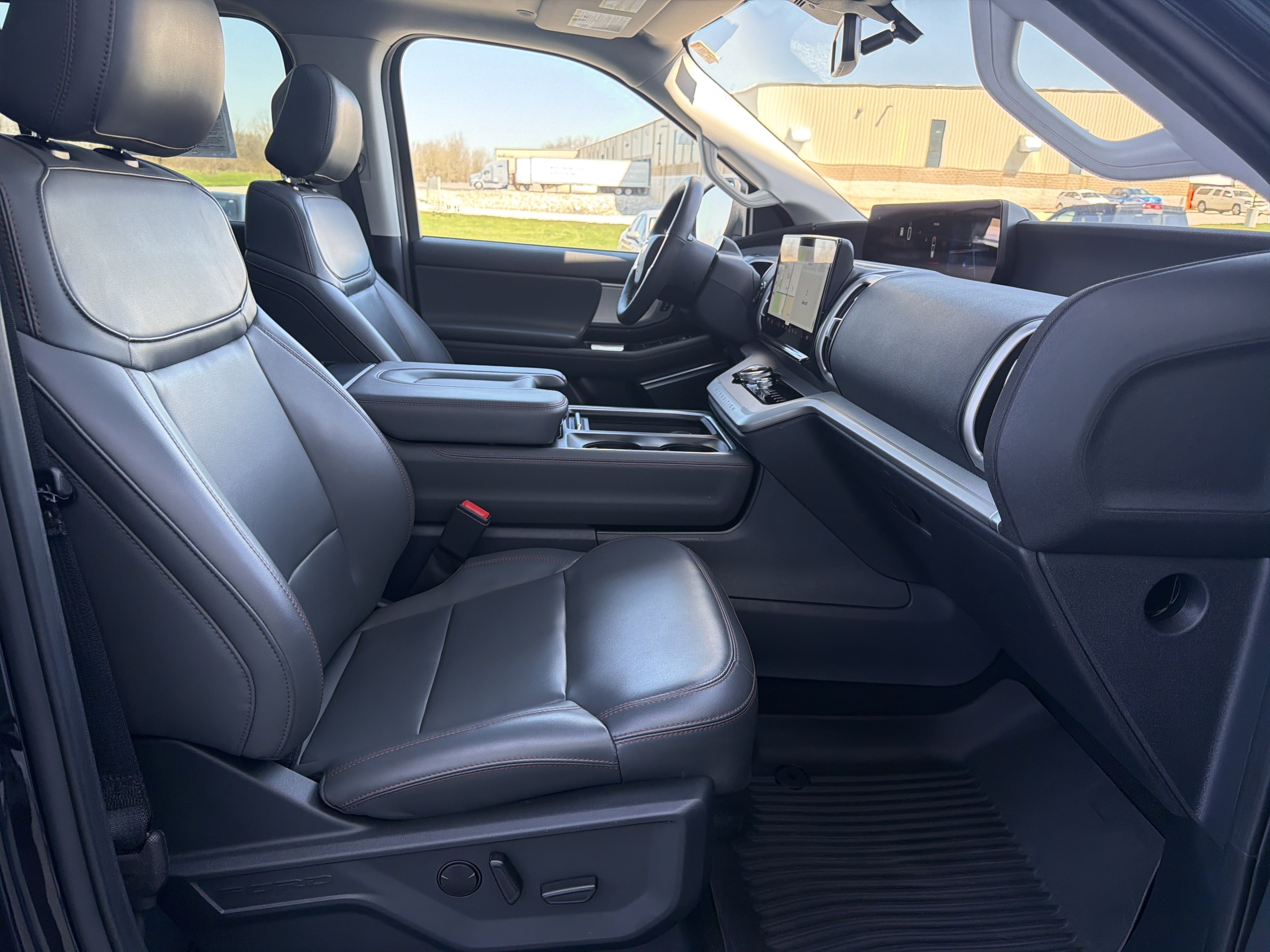 Certified 2025 Ford Expedition Max Active AWD/4WD image 85