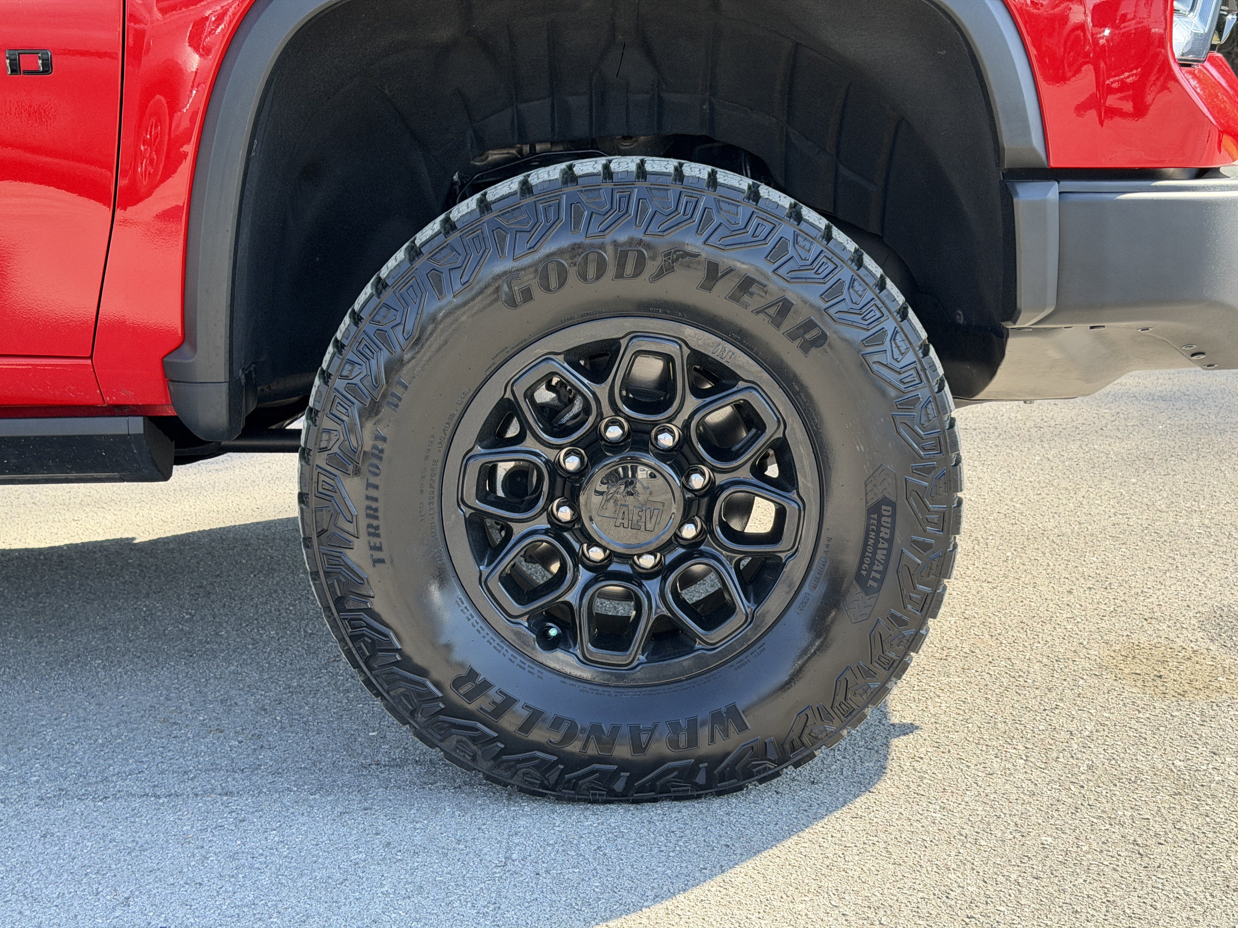 Used 2024 Chevrolet Silverado 2500 ZR2 w/ ZR2 Bison Edition AWD/4WD image 13