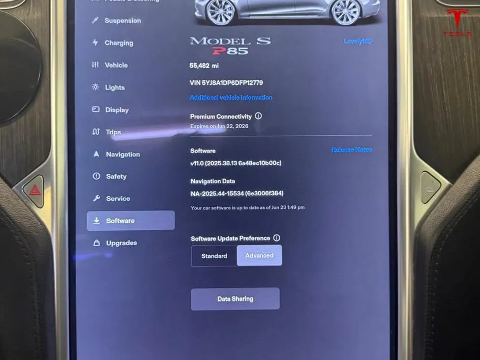 Used 2013 Tesla Model S Performance RWD image 16