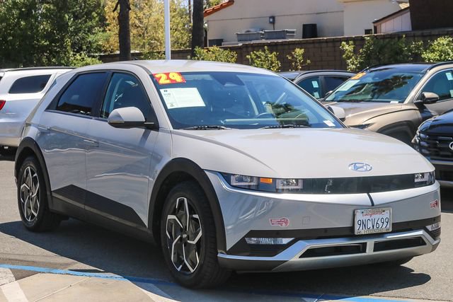 Certified 2024 Hyundai Ioniq 5 SEL AWD/4WD image 3