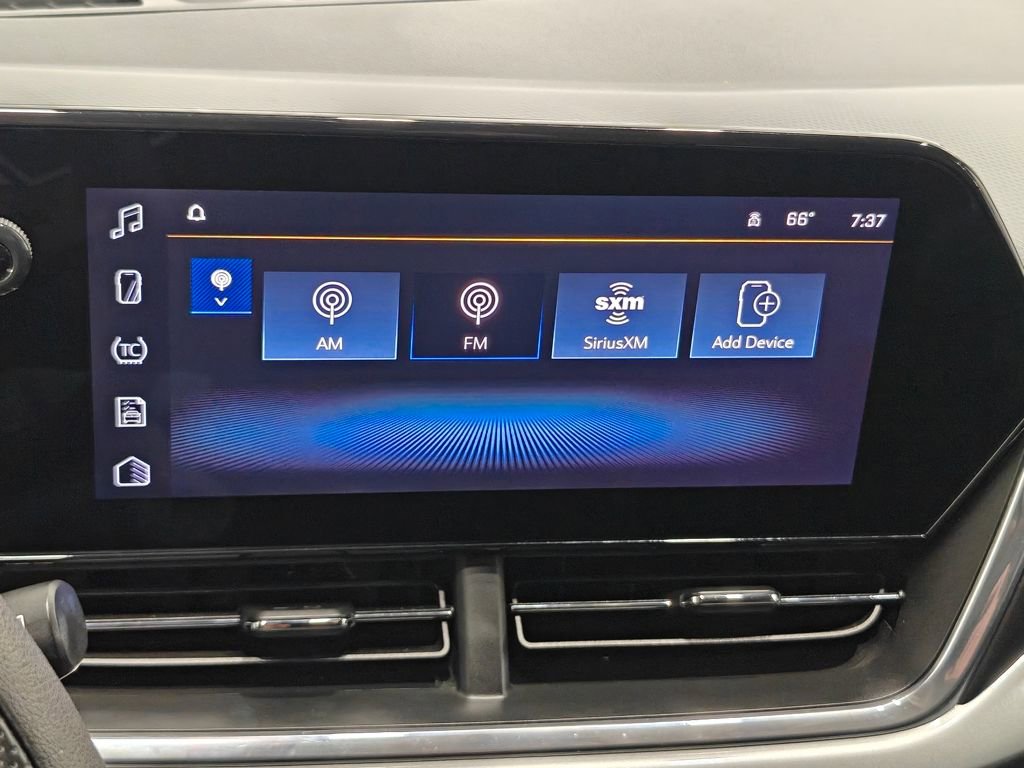 Used 2025 Chevrolet Trax LT image 29