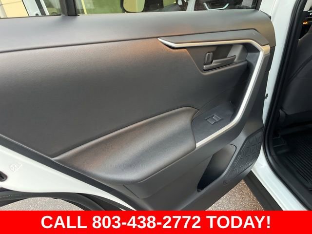 Used 2025 Toyota RAV4 LE image 10