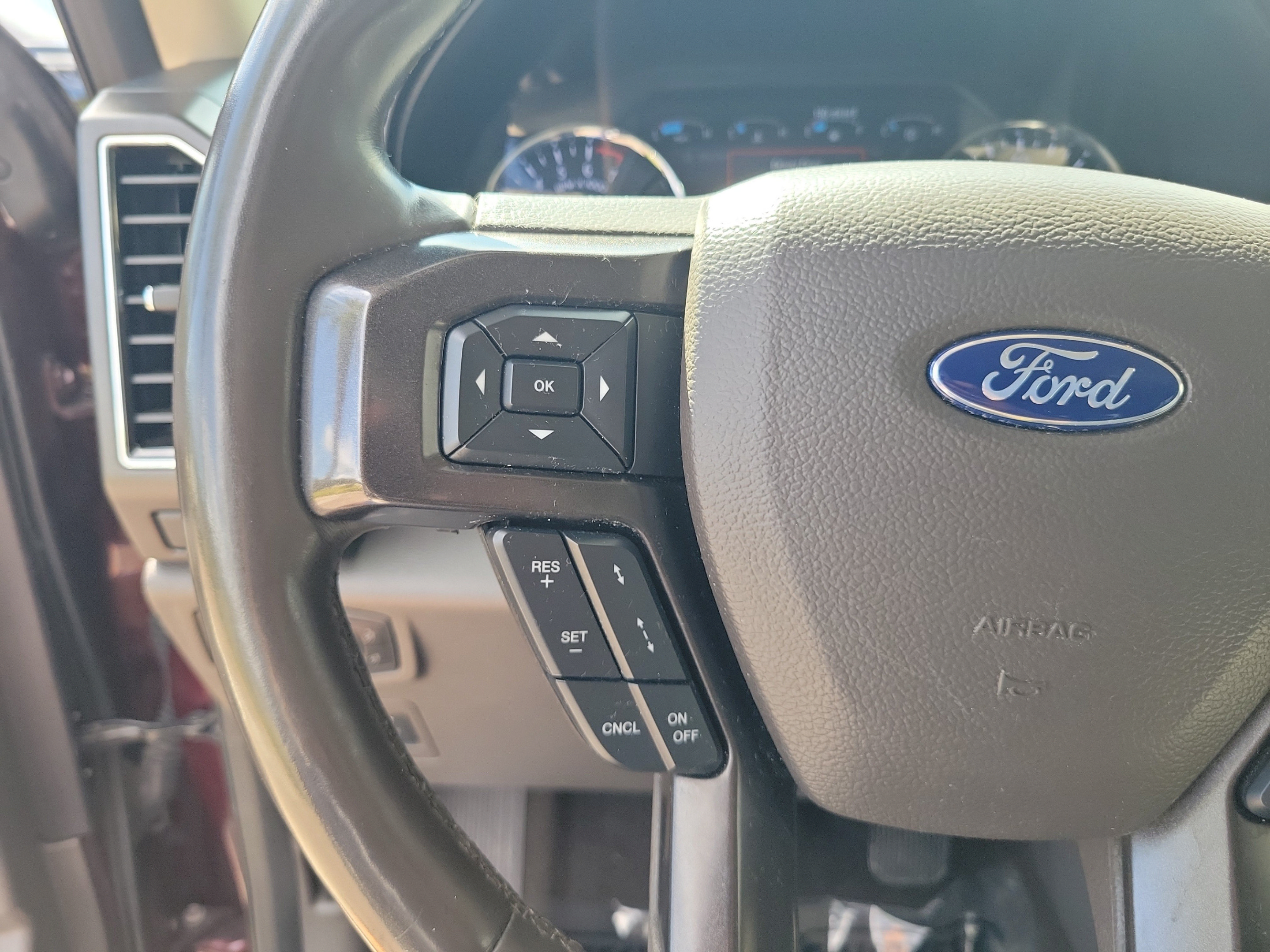 Used 2021 Ford Expedition Max Limited RWD image 15
