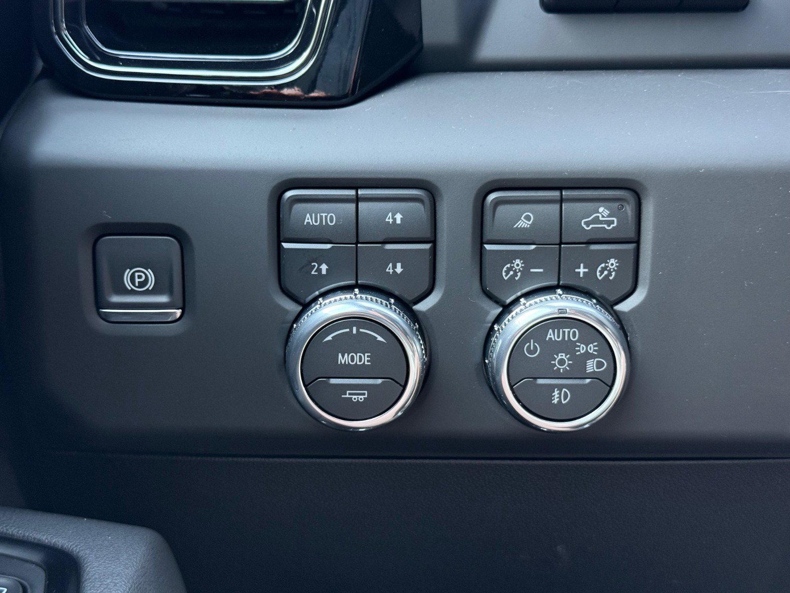 New 2026 GMC Sierra 2500 AT4 w/ AT4 Premium Plus Package image 20