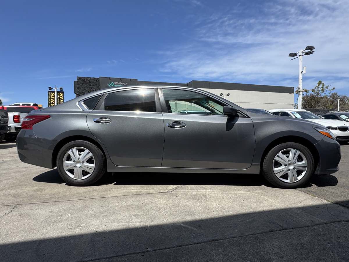 Used 2018 Nissan Altima 2.5 S FWD image 7