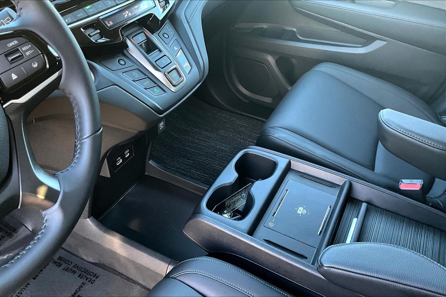 Certified 2025 Honda Odyssey EX-L image 13