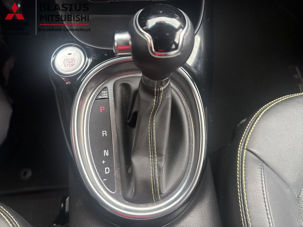 Used 2016 Kia Soul + w/ Primo Package FWD image 26