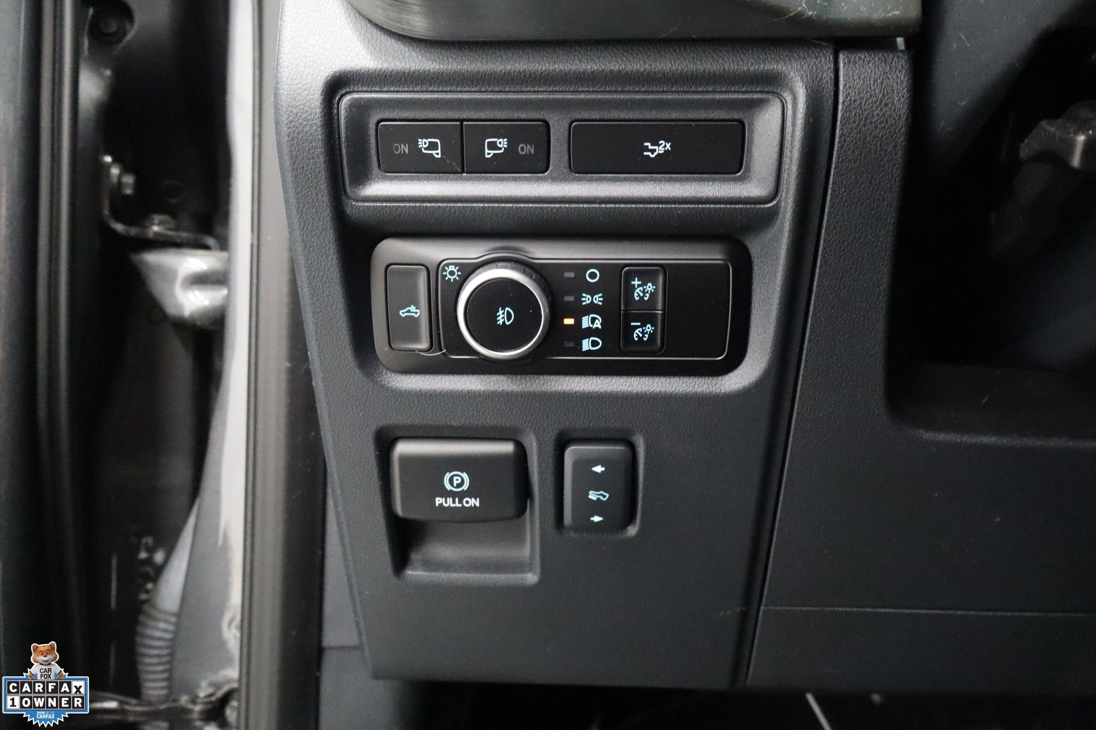 Used 2023 Ford F150 Lariat image 13