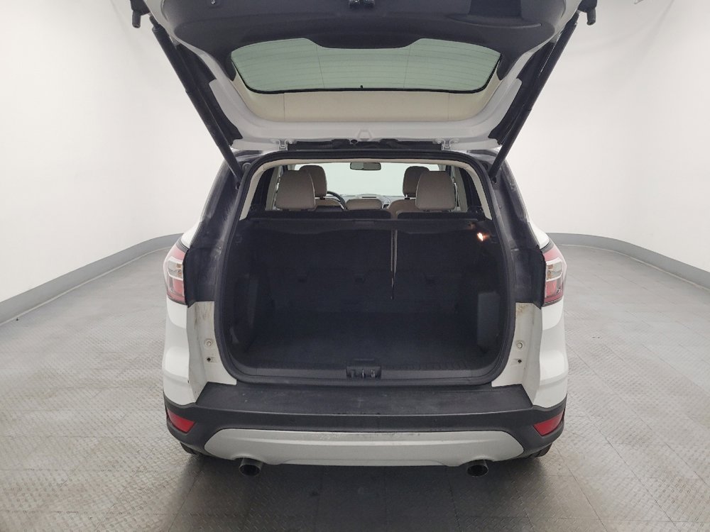 Used 2018 Ford Escape SEL w/ Ford Safe & Smart Package image 29