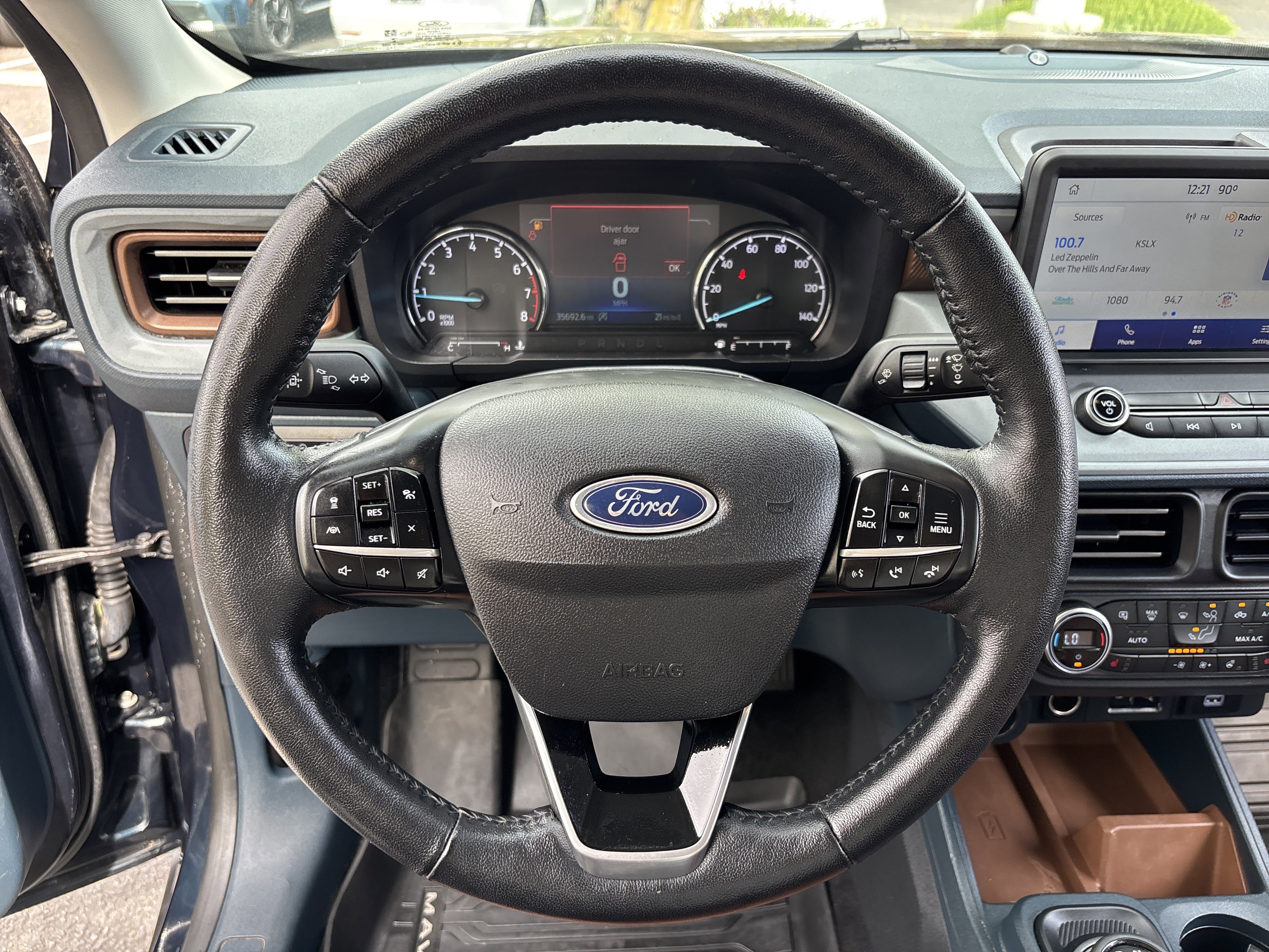 Used 2022 Ford Maverick Lariat w/ Lariat Luxury Package image 24
