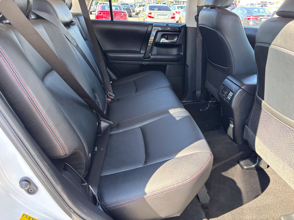 Used 2019 Toyota 4Runner TRD Off-Road Premium AWD/4WD image 44