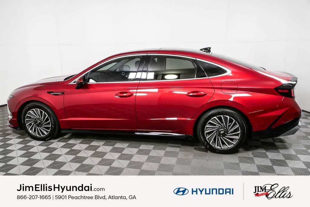 New 2025 Hyundai Sonata Limited FWD image 6