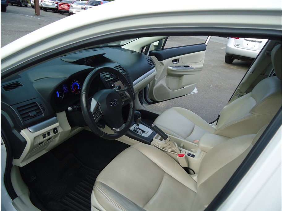 Used 2014 Subaru Crosstrek Touring w/ Popular Package #2 AWD/4WD image 24