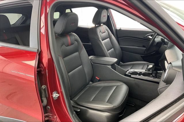 Certified 2024 Chevrolet Trax RS w/ Sunroof Package FWD image 7