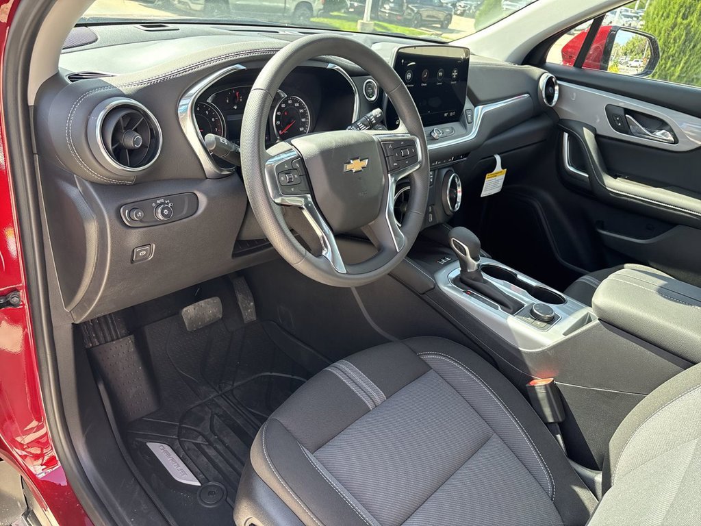 New 2026 Chevrolet Blazer LT w/ Convenience Package AWD/4WD image 11