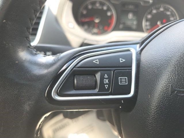 Used 2018 Audi Q3 2.0T Premium w/ Convenience Package AWD/4WD image 14