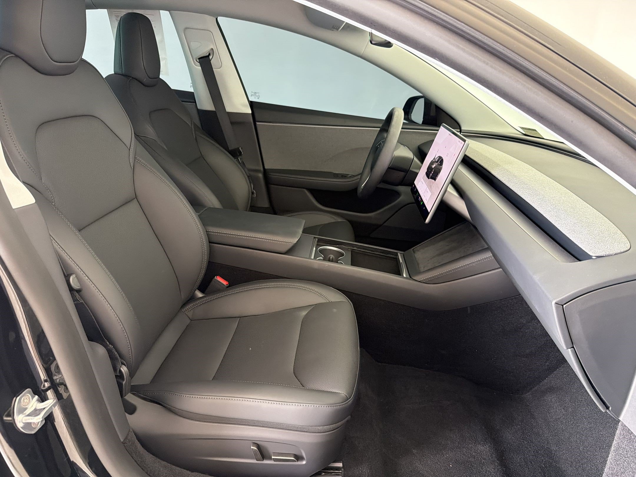 Used 2026 Tesla Model 3 RWD image 25