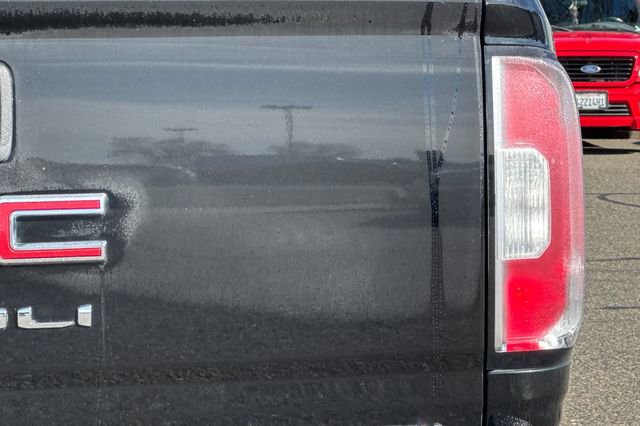 Used 2021 GMC Canyon Denali image 47
