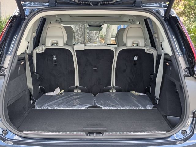 New 2026 Volvo XC90 B6 Ultra image 13