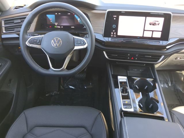 Certified 2024 Volkswagen Atlas SE image 15